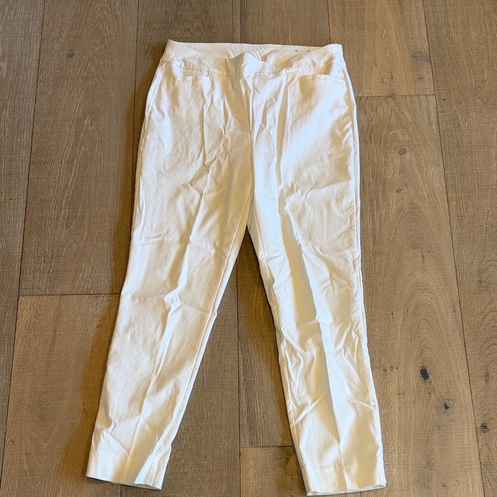 Chico's Elegant White Trousers